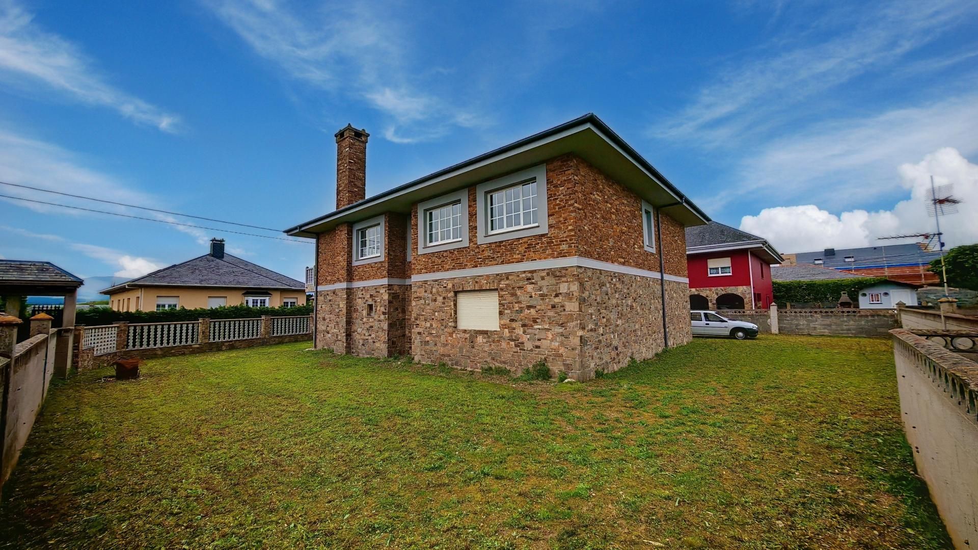 Exterior view of House or chalet for sale in El Franco 