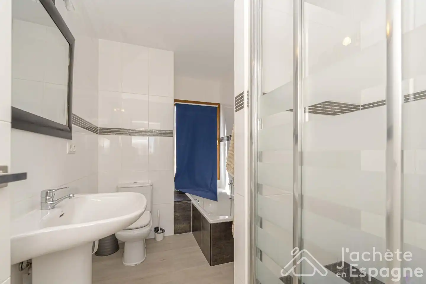 Bathroom of Houses for sale in Jávea / Xàbia  with Air Conditioner, Heating and Private garden