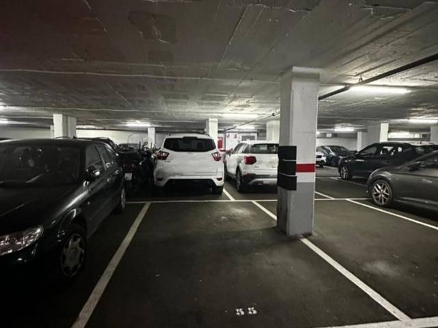 Garaje en Alquiler en Carrer de Bac de Roda, 165 en Sant Martí de Provençals