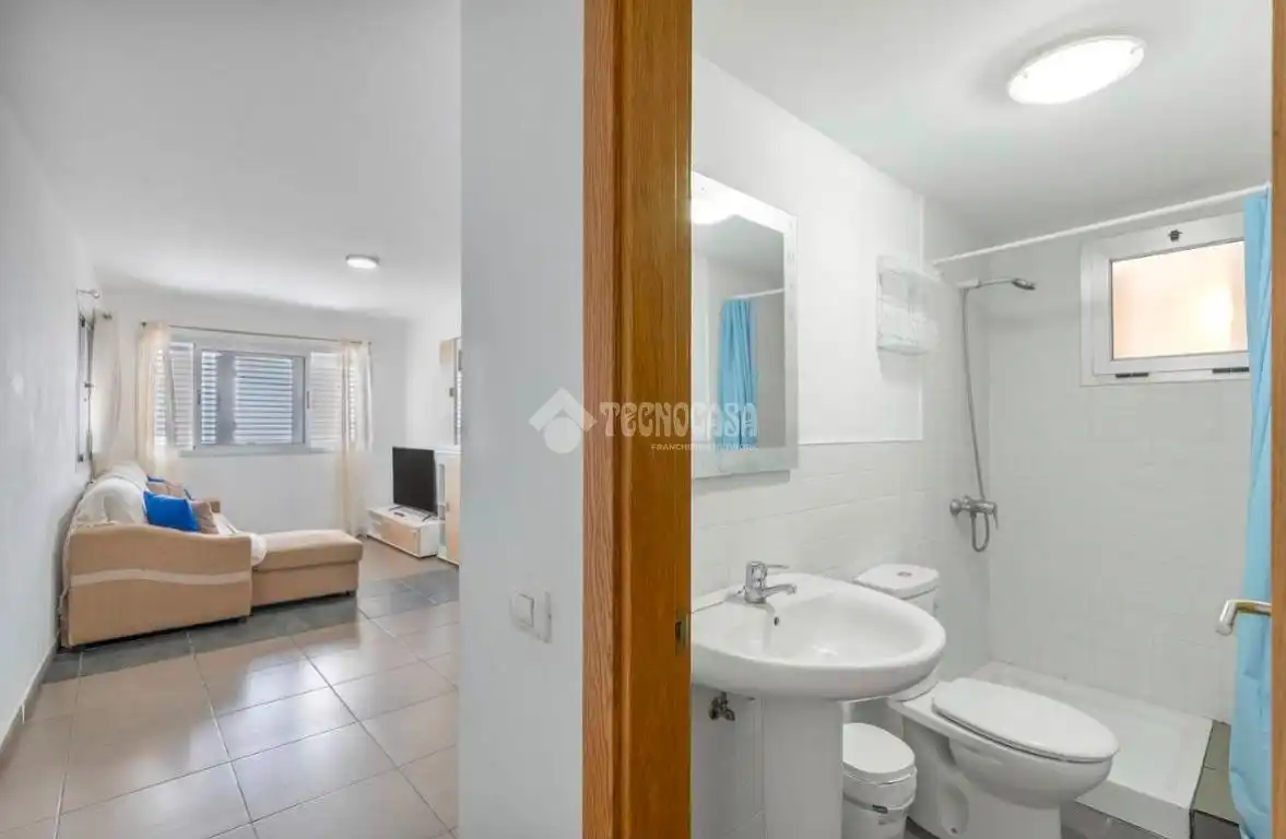 Bathroom of Flat for sale in Gáldar