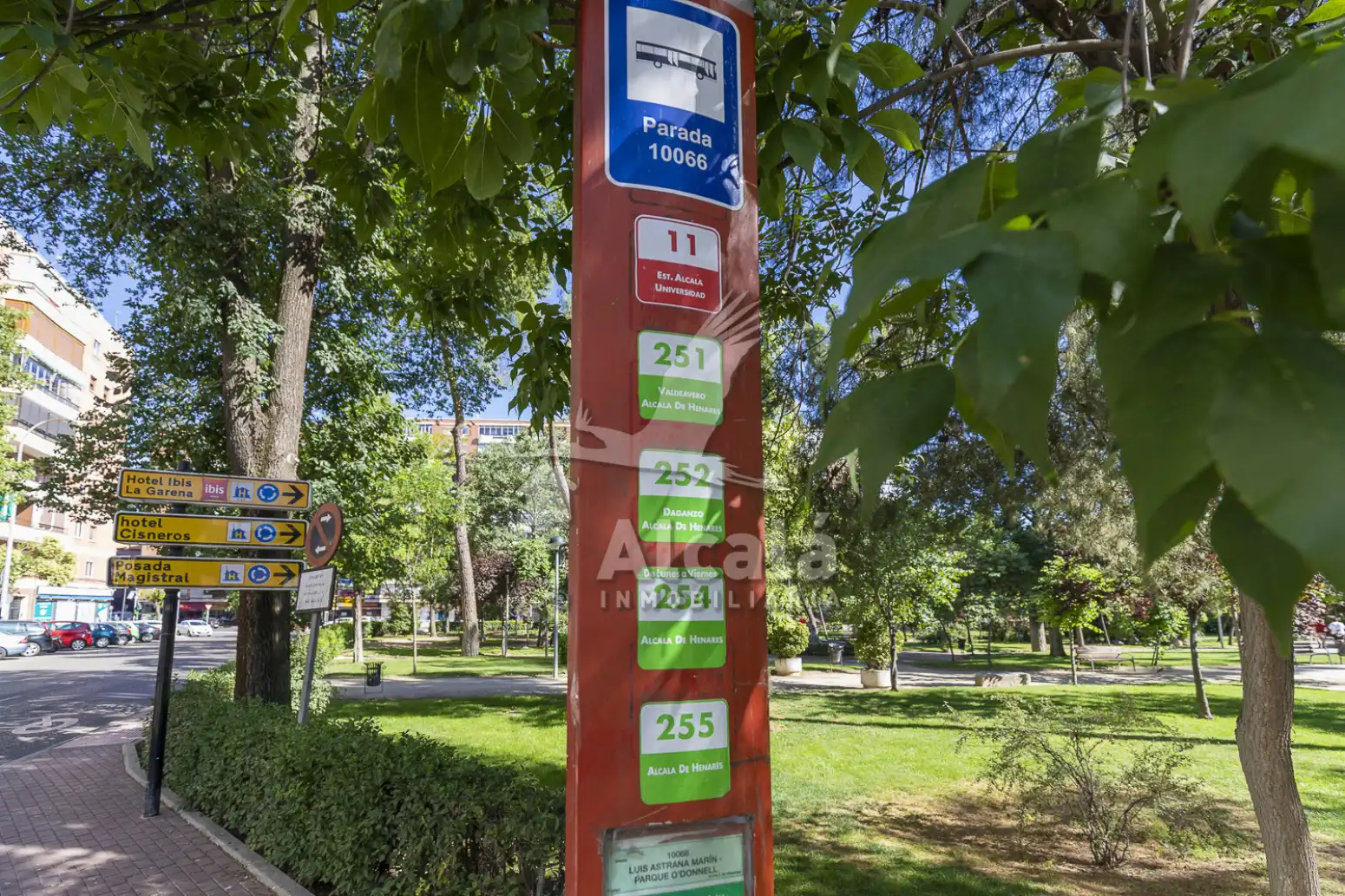 Parking de Piso en venta en Alcalá de Henares con Aire acondicionado y Calefacción