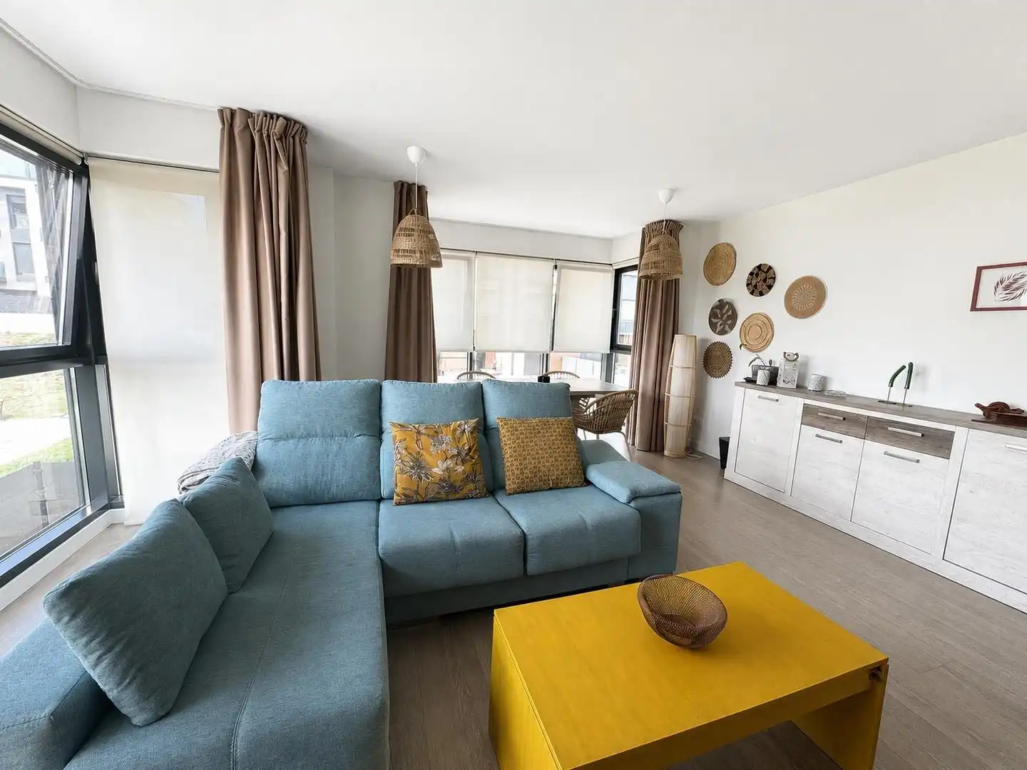 Wohnzimmer von Wohnung zum Verkauf in Santa Cruz de Bezana mit Heizung und Möbliert