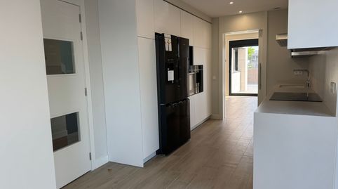 Foto 4 de Casa adosada en venta en Calle Cabo Estaca de Bares, 9, El Olivar de Mirabal, Boadilla del Monte