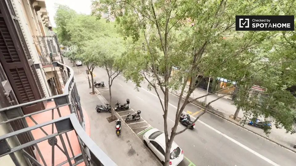 Appartamento con terrazza in affitto a Eixample, imagen 12