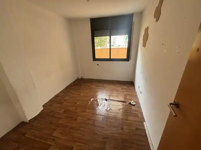 Dormitori de Pis en venda en La Llagosta amb Aire condicionat