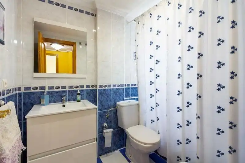 Bathroom of Houses for sale in Granada  with Air Conditioner, Heating and Terrace