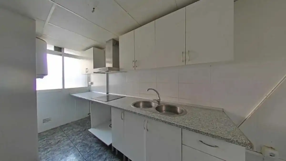 Piso con ascensor en venta en Avinguda del Marquès de Mont-Roig, imagen 3
