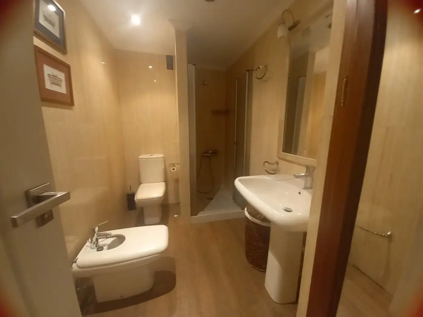 Bathroom of Flat for rent in Córdoba  with Air Conditioner, Heating and Terrace