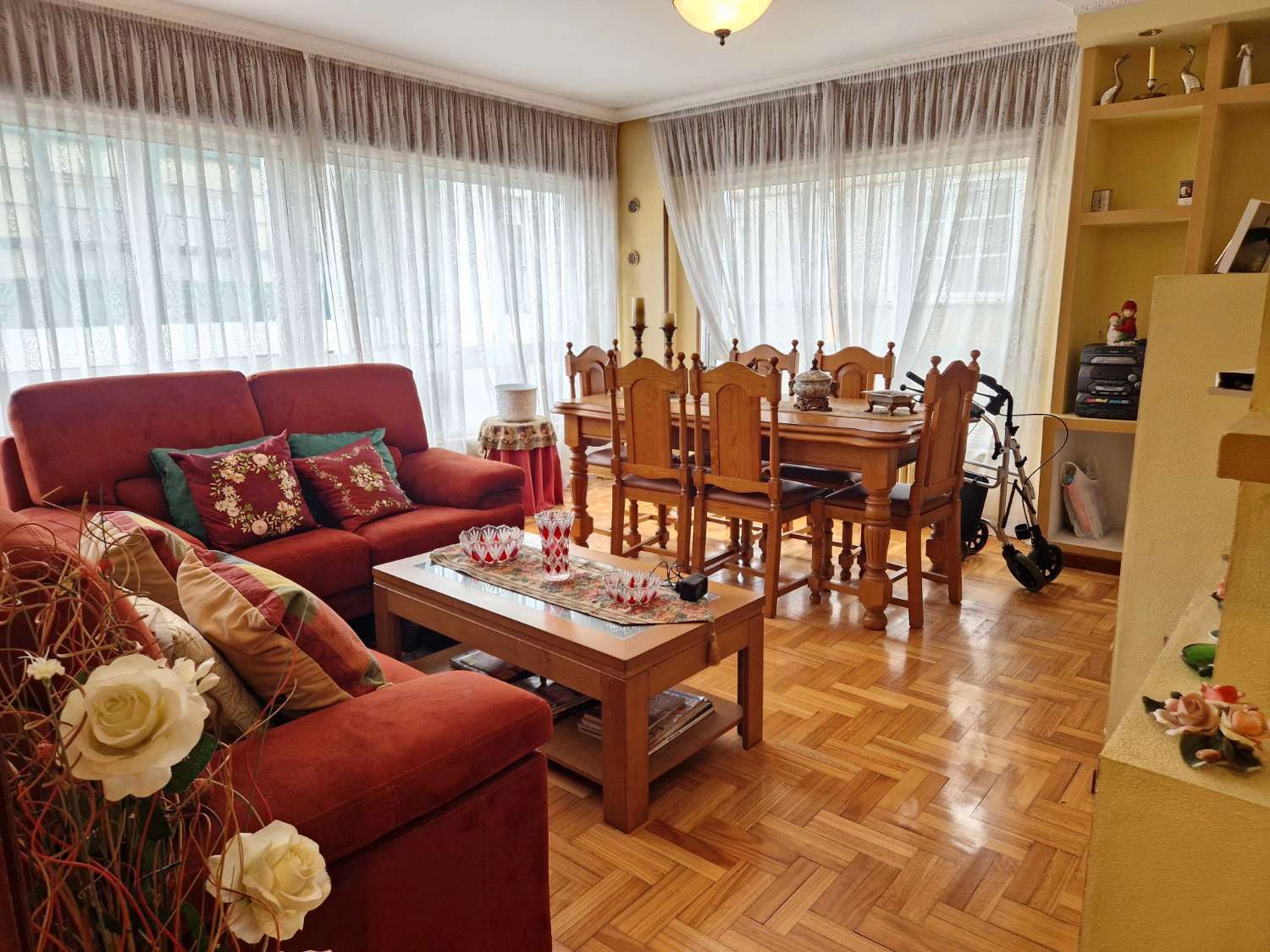 Living room of Flat for sale in Padrón  with Heating and Furnished