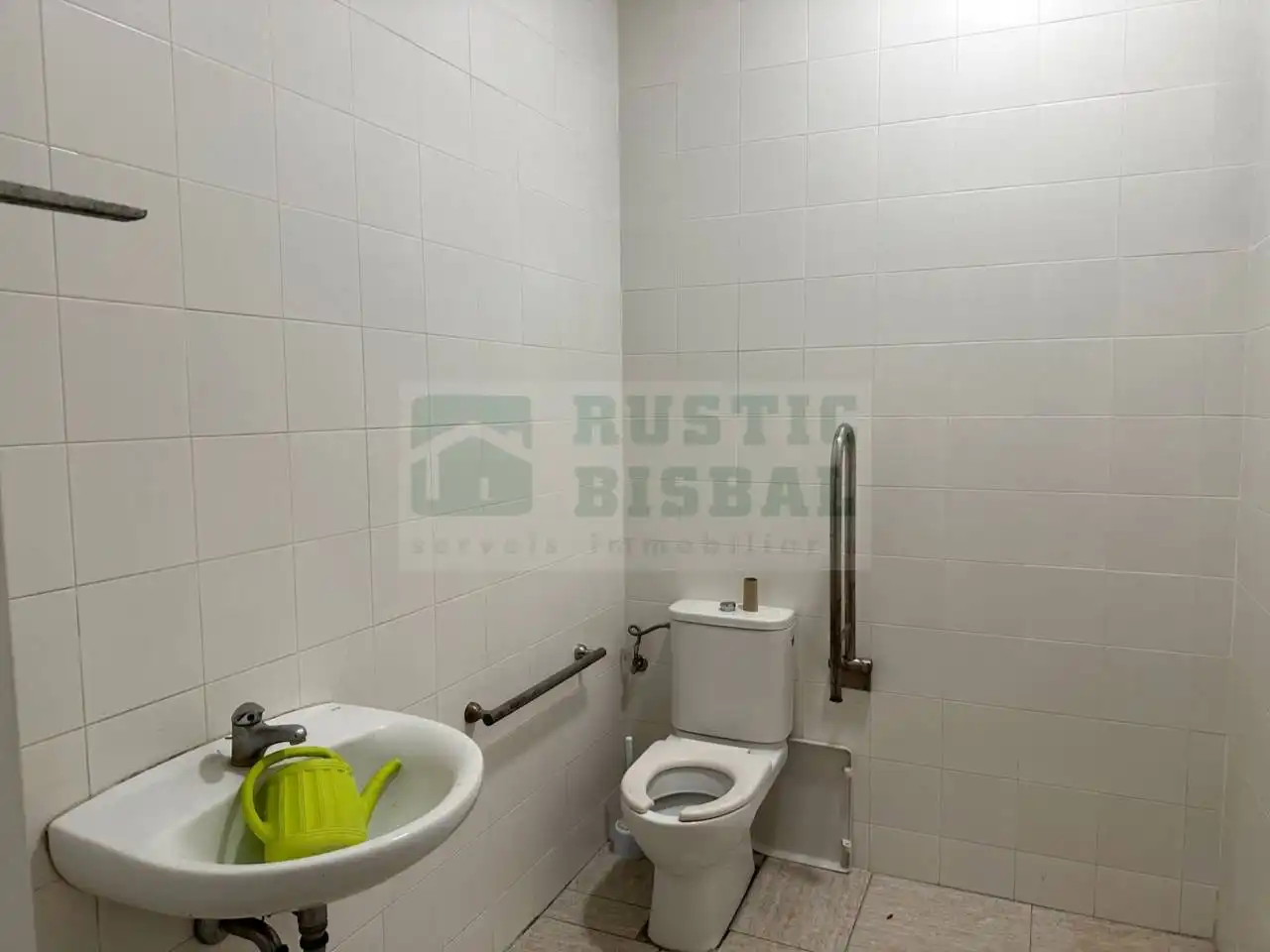 Local comercial de lloguer a La Bisbal d'Empordà, imagen 8