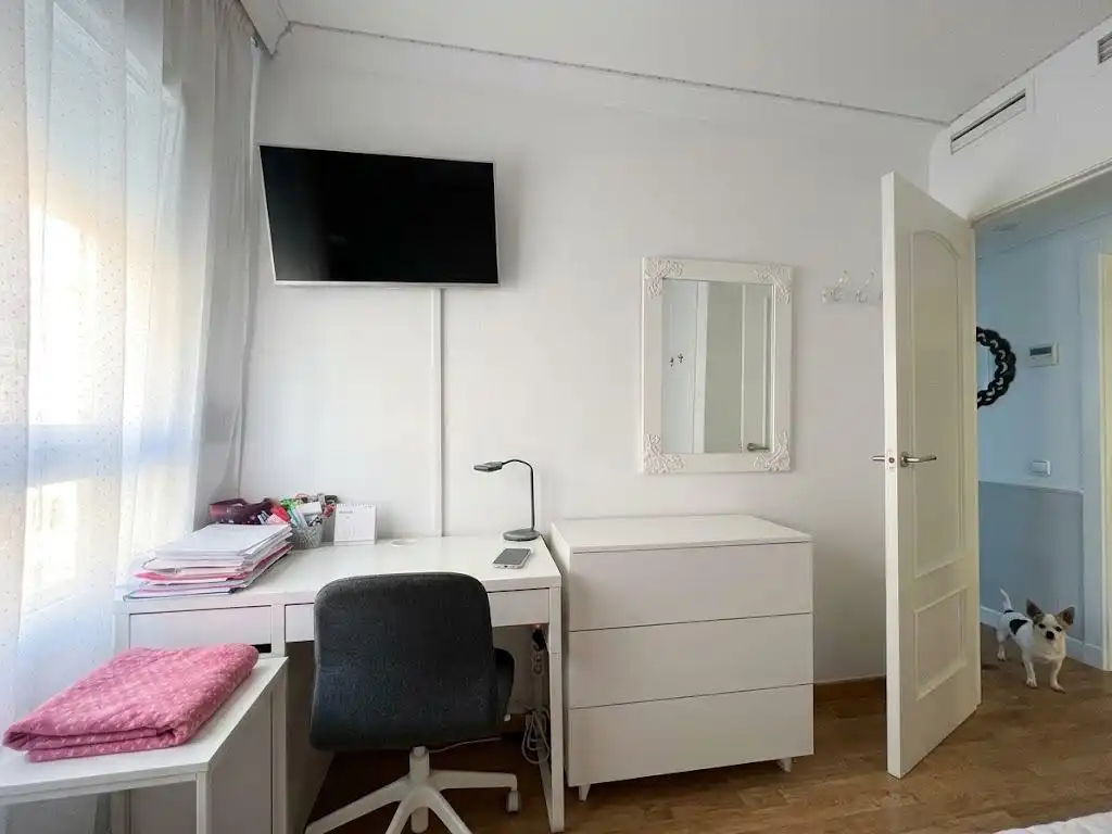 Bedroom of Flat for sale in Algeciras  with Air Conditioner and Balcony