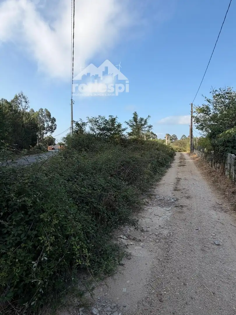 Terreny rústic en venda a Salvaterra de Miño, imagen 2