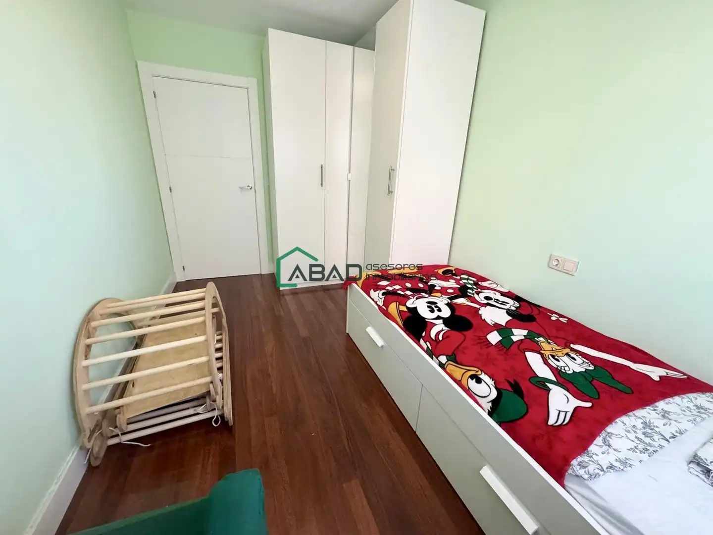 Dormitori de Pis en venda en Barakaldo  amb Calefacció i Traster