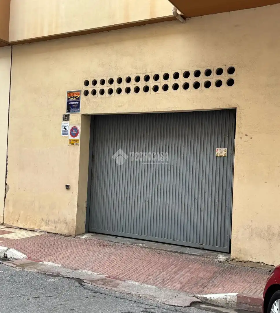 Parking of Flat for sale in Málaga  with Air Conditioner, Terrace and Storage room
