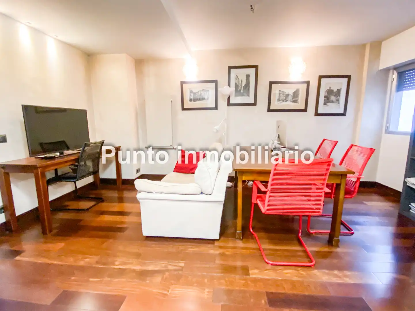 Sala de estar de Piso en venta en Valladolid con Aire acondicionado, Calefacción y Parquet