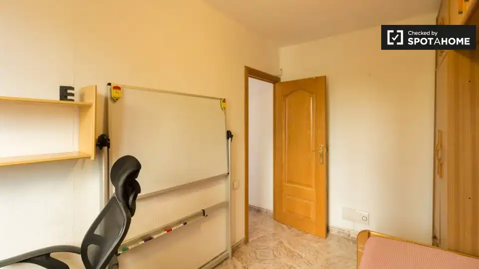 Room in Can Serra