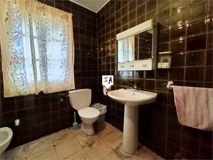 Gewerbefläche zum Verkauf in Luque, imagen 9