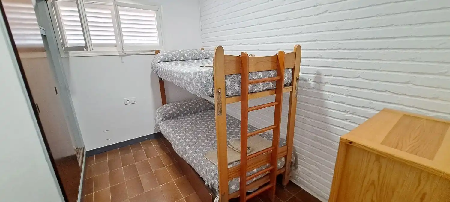 Schlafzimmer von Wohnung zum Verkauf in Salou mit Klimaanlage und Terrasse