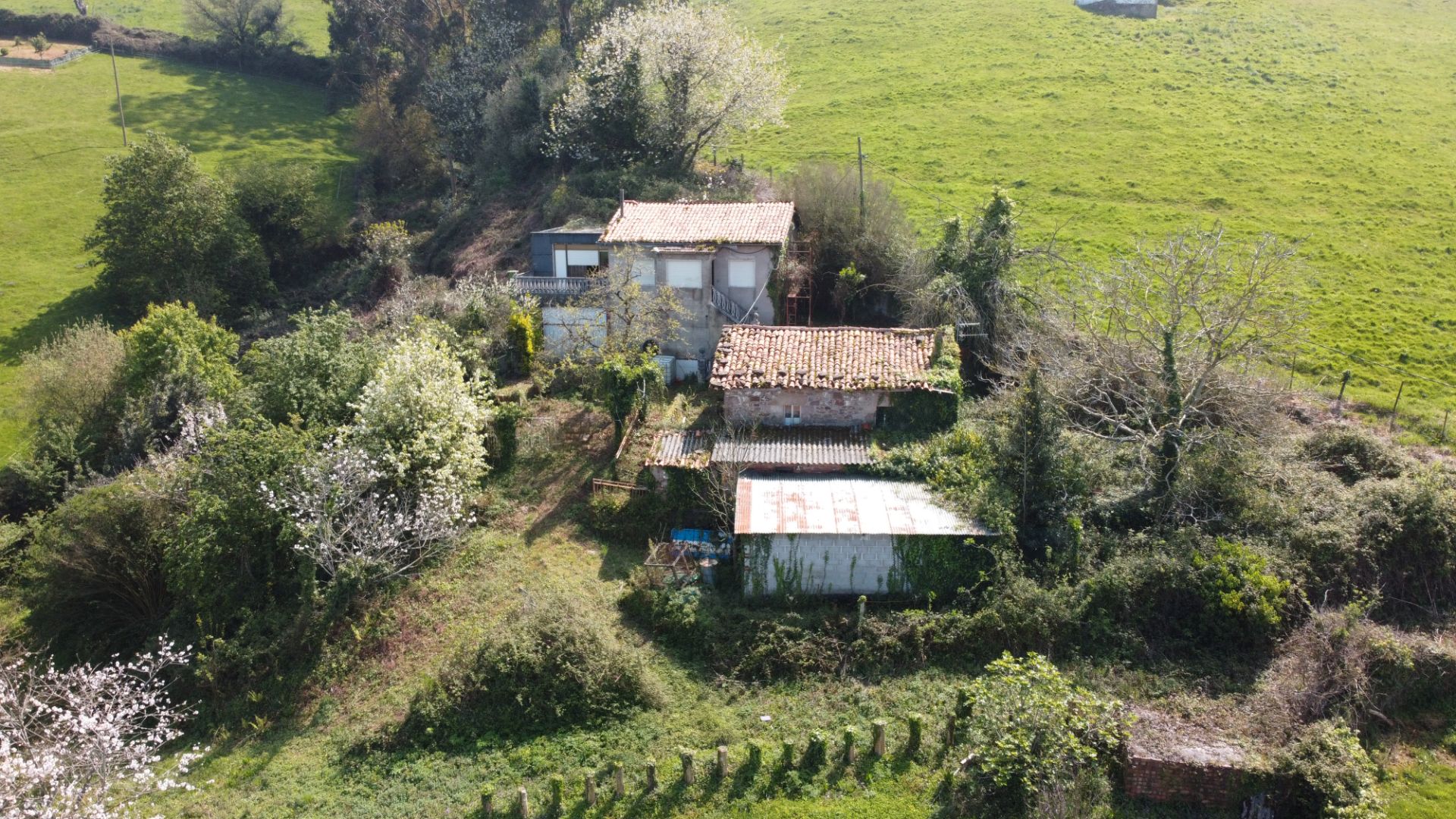 Finca rústica en venda en Torrelavega  amb Jardí privat