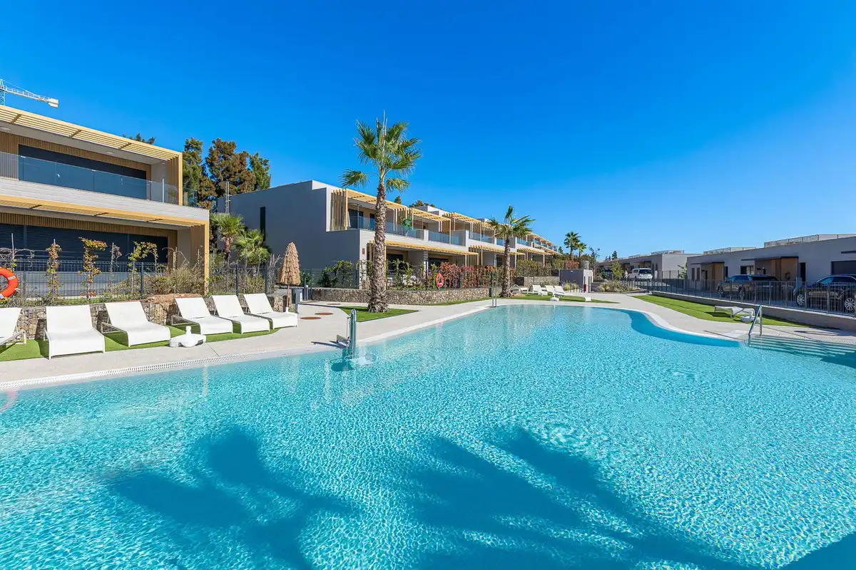 Maison avec piscine à vendre à El Faro de Calaburra - Chaparral, imagen 2