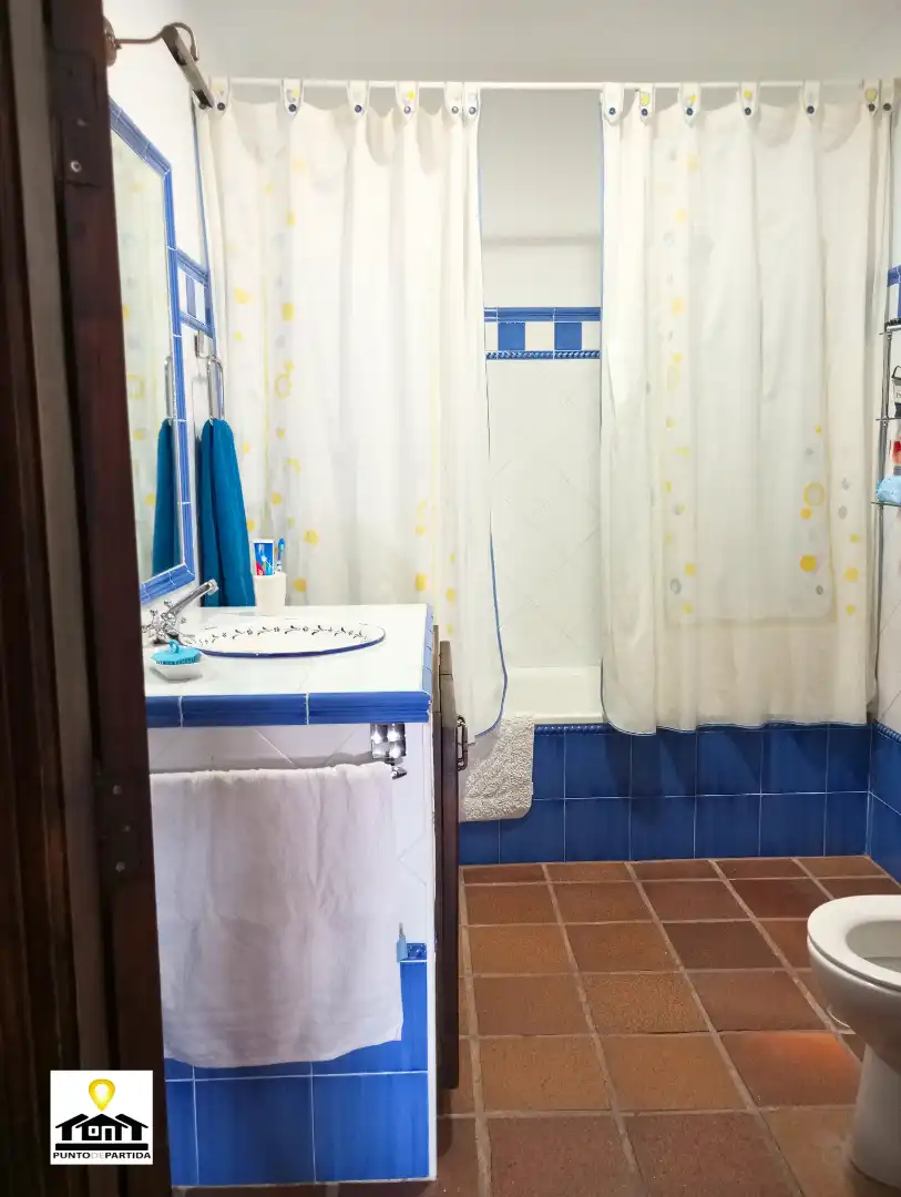 Baño de Casa o chalet en venta en Carmona con Aire acondicionado, Jardín privado y Terraza