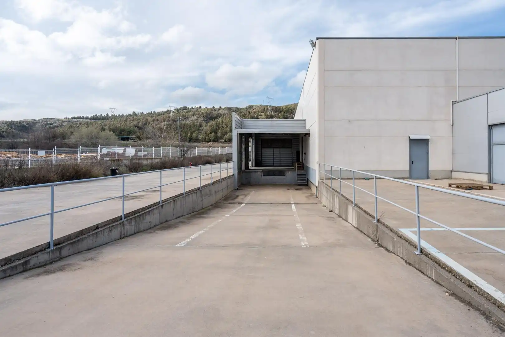 Vista exterior de Nave industrial en venta en Añover de Tajo