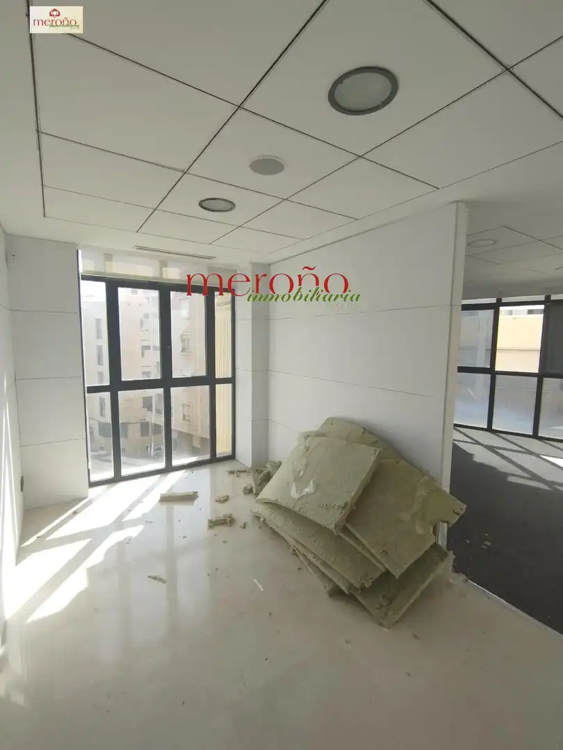 Office space with lift for sale in Elche ciudad, imagen 5