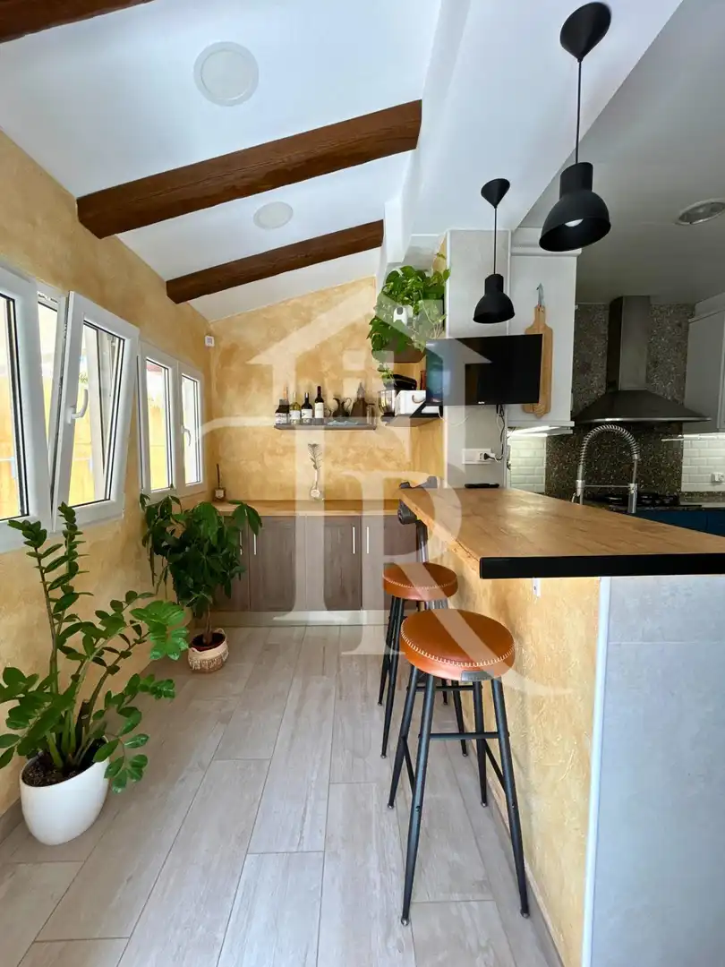 Kitchen of Houses for sale in Roda de Berà  with Air Conditioner, Heating and Private garden