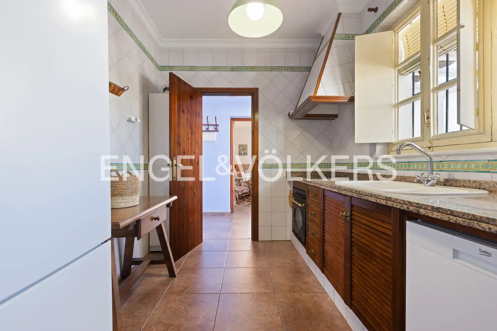 Cocina de Finca rústica en venta en La Antilla con Aire acondicionado, Calefacción y Jardín privado