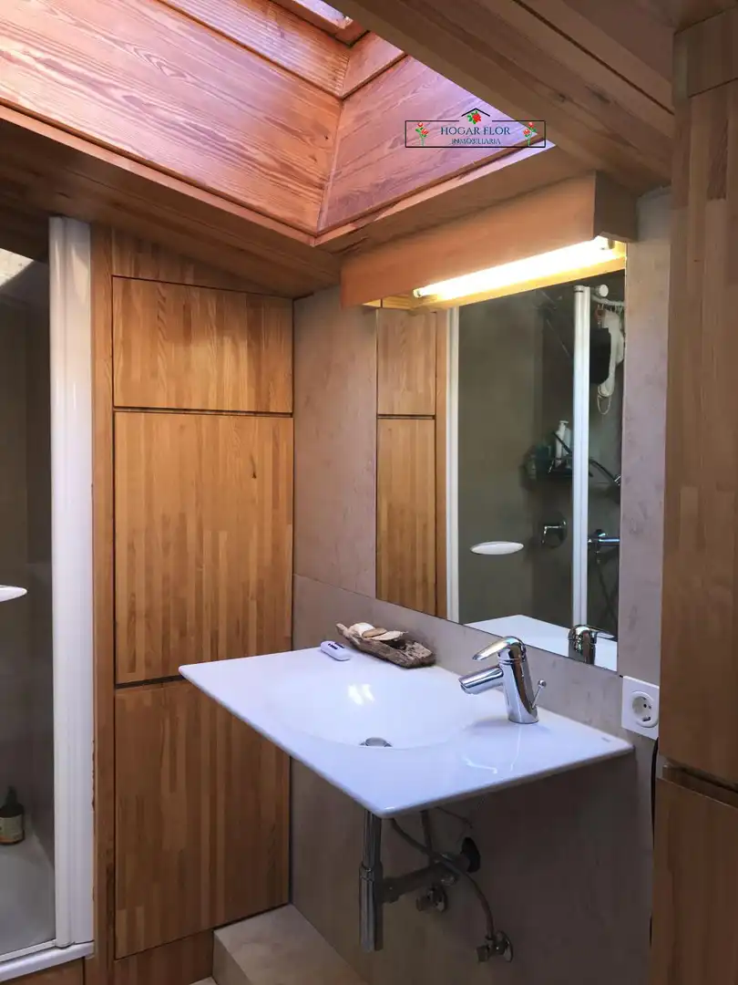 Bathroom of Houses for sale in Aldealengua  with Air Conditioner, Heating and Private garden