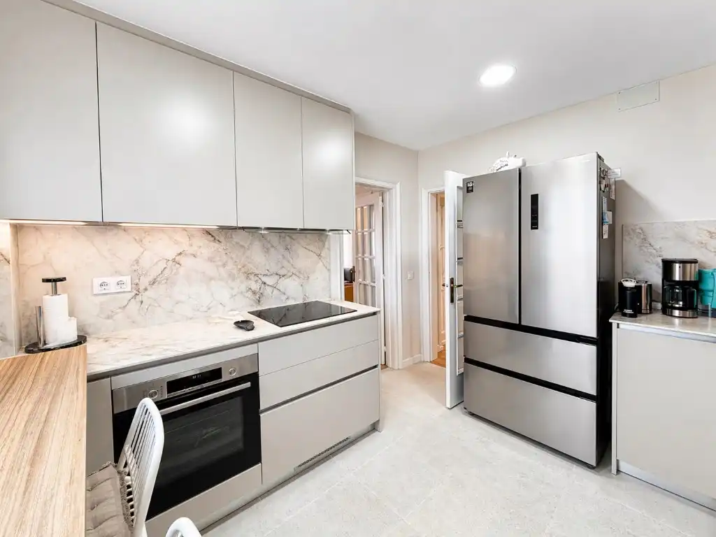 Appartamento con terrazza in vendita a Eixample Nord, imagen 11