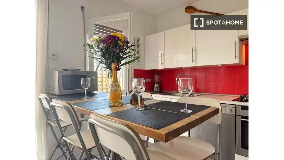 Kitchen of Flat for rent in Barcelona  with Air Conditioner, Heating and Furnished