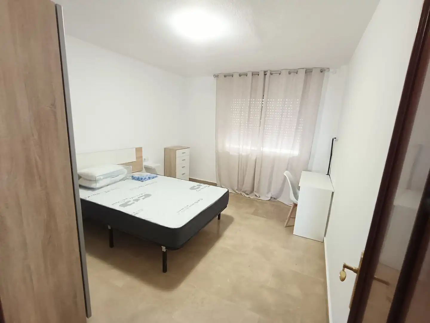 Flat with lift to rent in Calle Martín Bohórquez, imagen 9