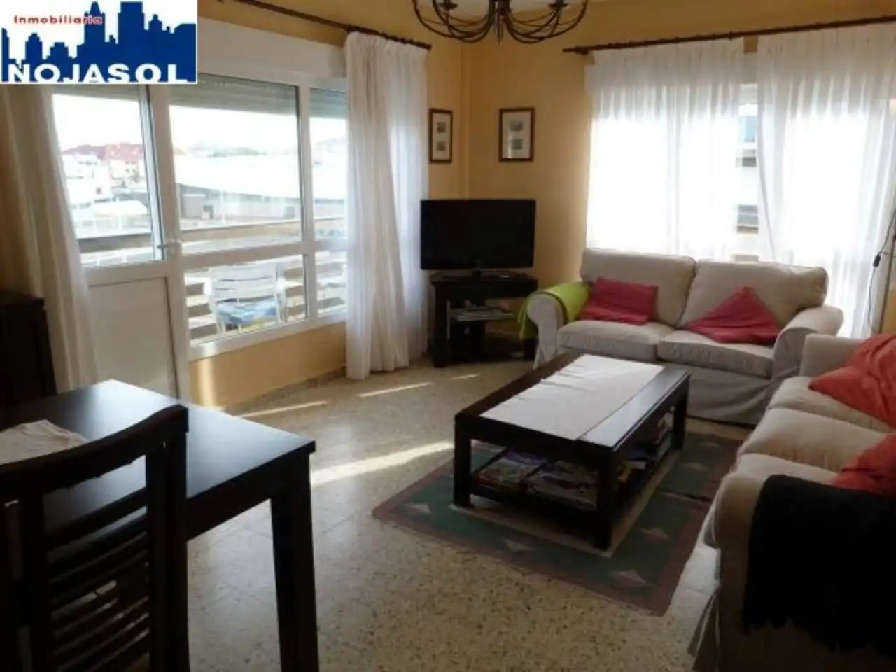 Flat with garden to rent in Ris, imagen 13