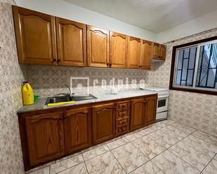 Cuina de Casa o xalet en venda en San Cristóbal de la Laguna amb Terrassa, Traster i Alarma