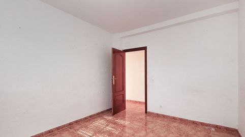 Foto 4 de Piso en venta en C/ San Antón, Villayuventus - Renfe, Parla