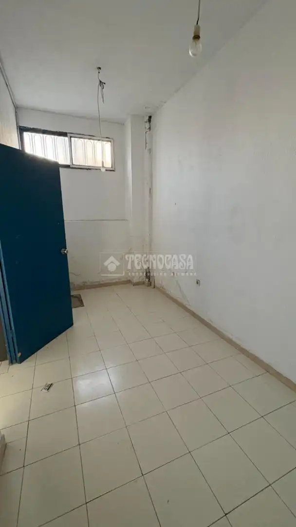 Local en venta en Alcalá de Henares con Aire acondicionado