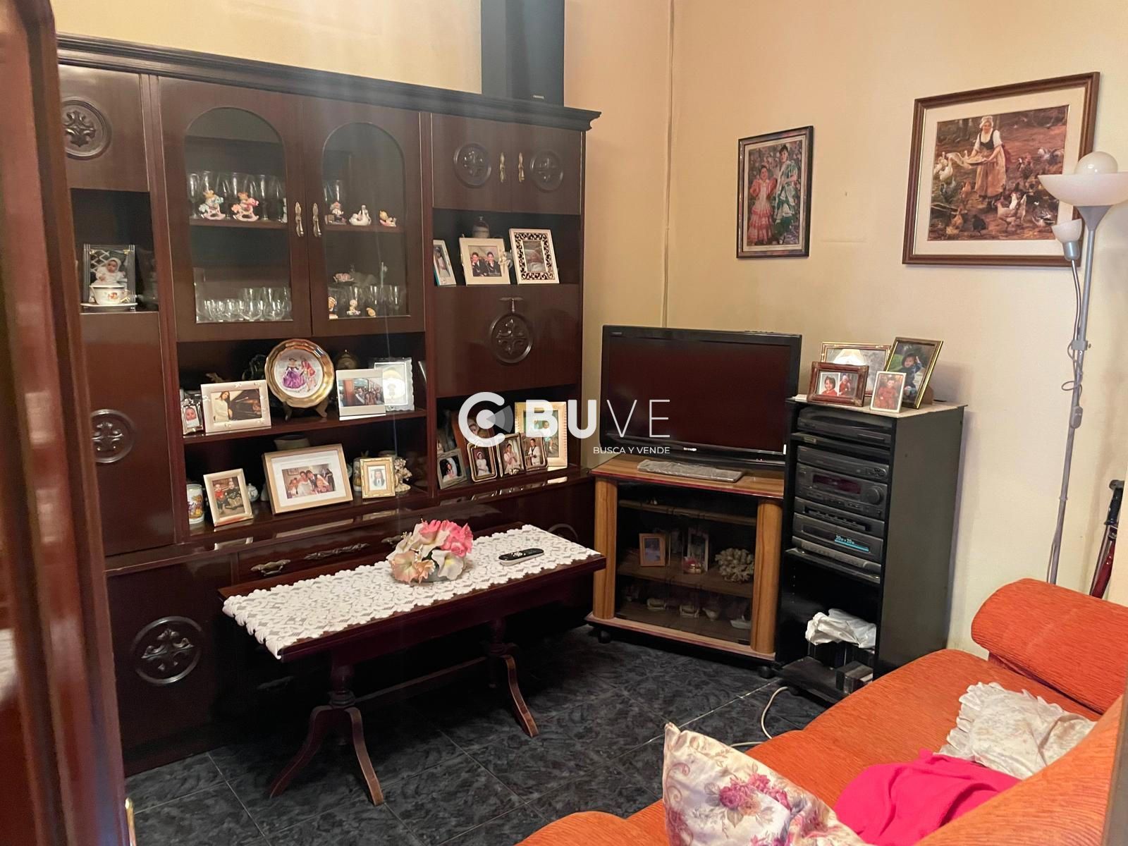 Sala d'estar de Casa o xalet en venda en Valladolid Capital amb Calefacció i Jardí privat