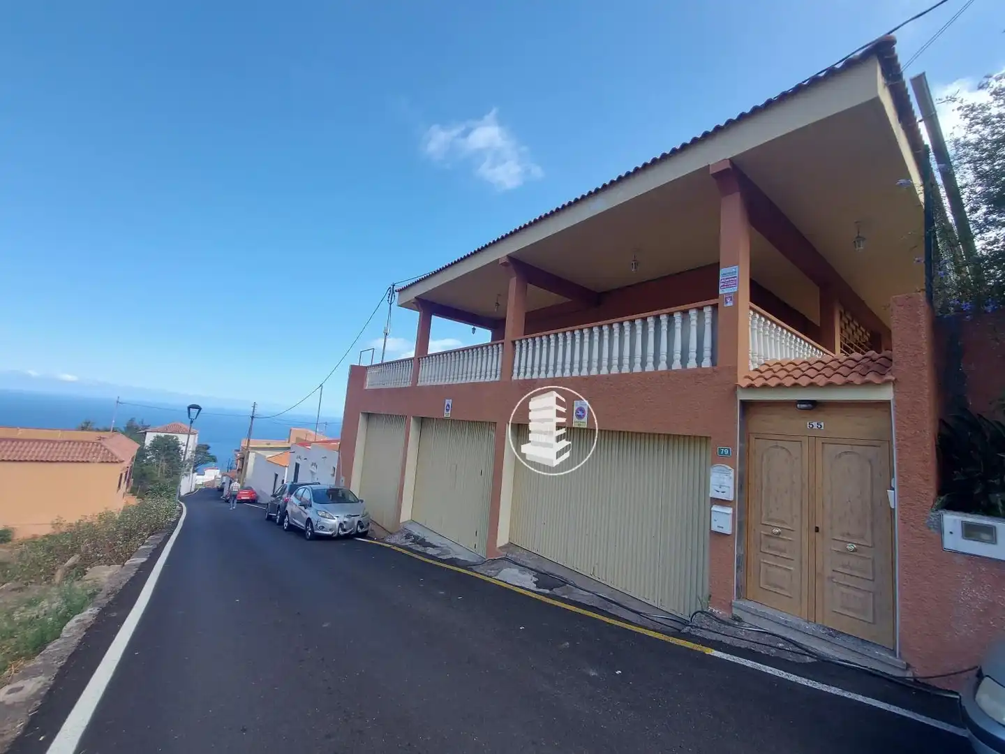 Vista exterior de Casa adosada de lloguer en Candelaria amb Moblat