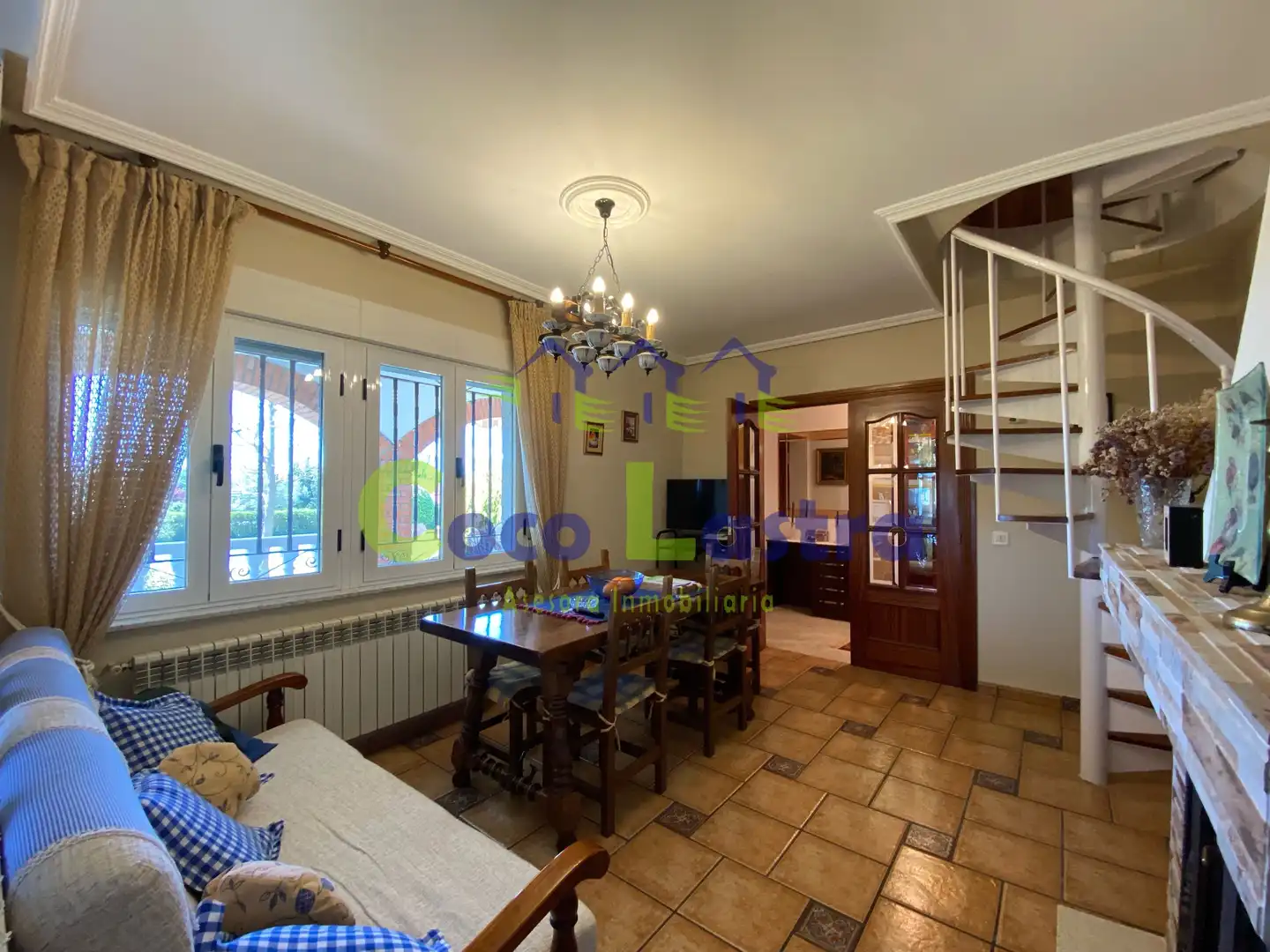 Casa o xalet en venda a Calle Huelmos de Cañedo, Valdunciel