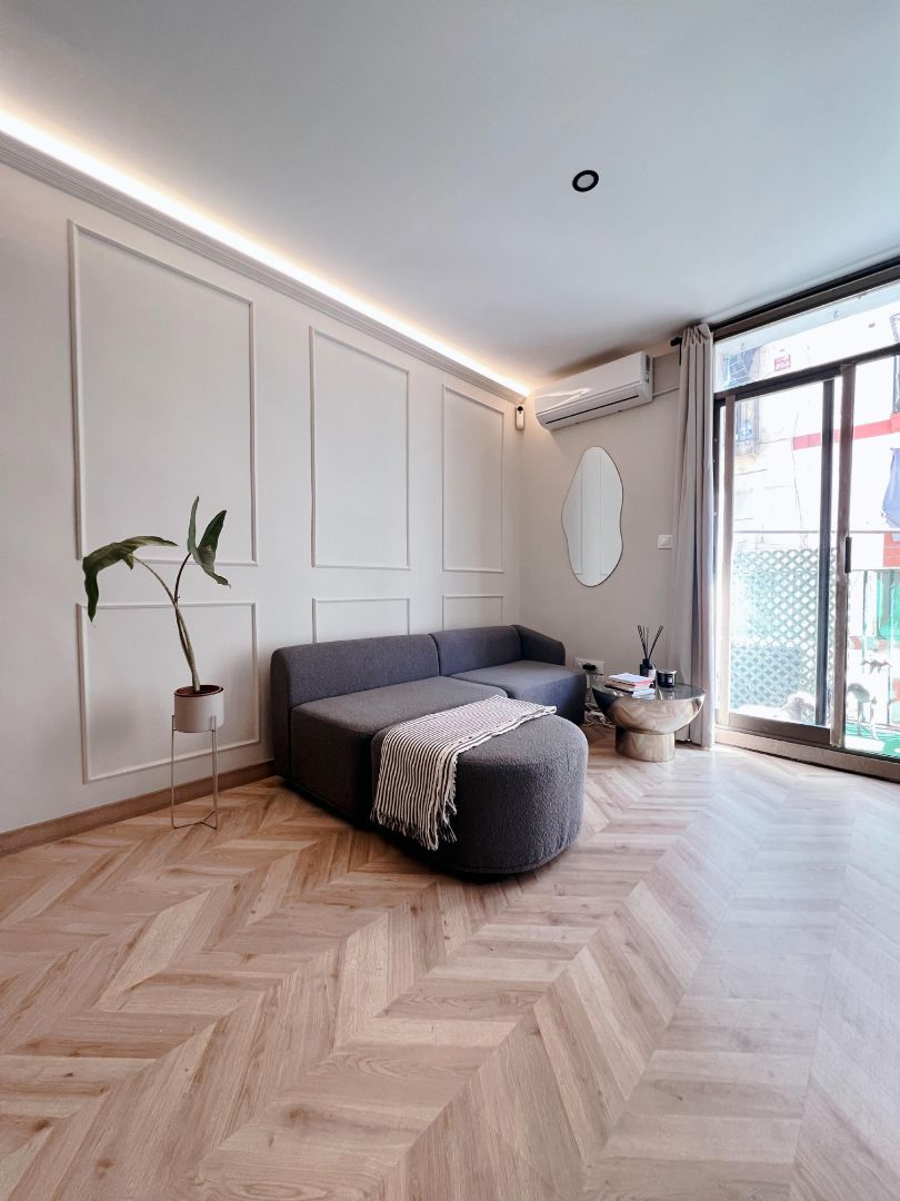 Living room of Flat for sale in  Barcelona Capital  with Air Conditioner, Heating and Furnished