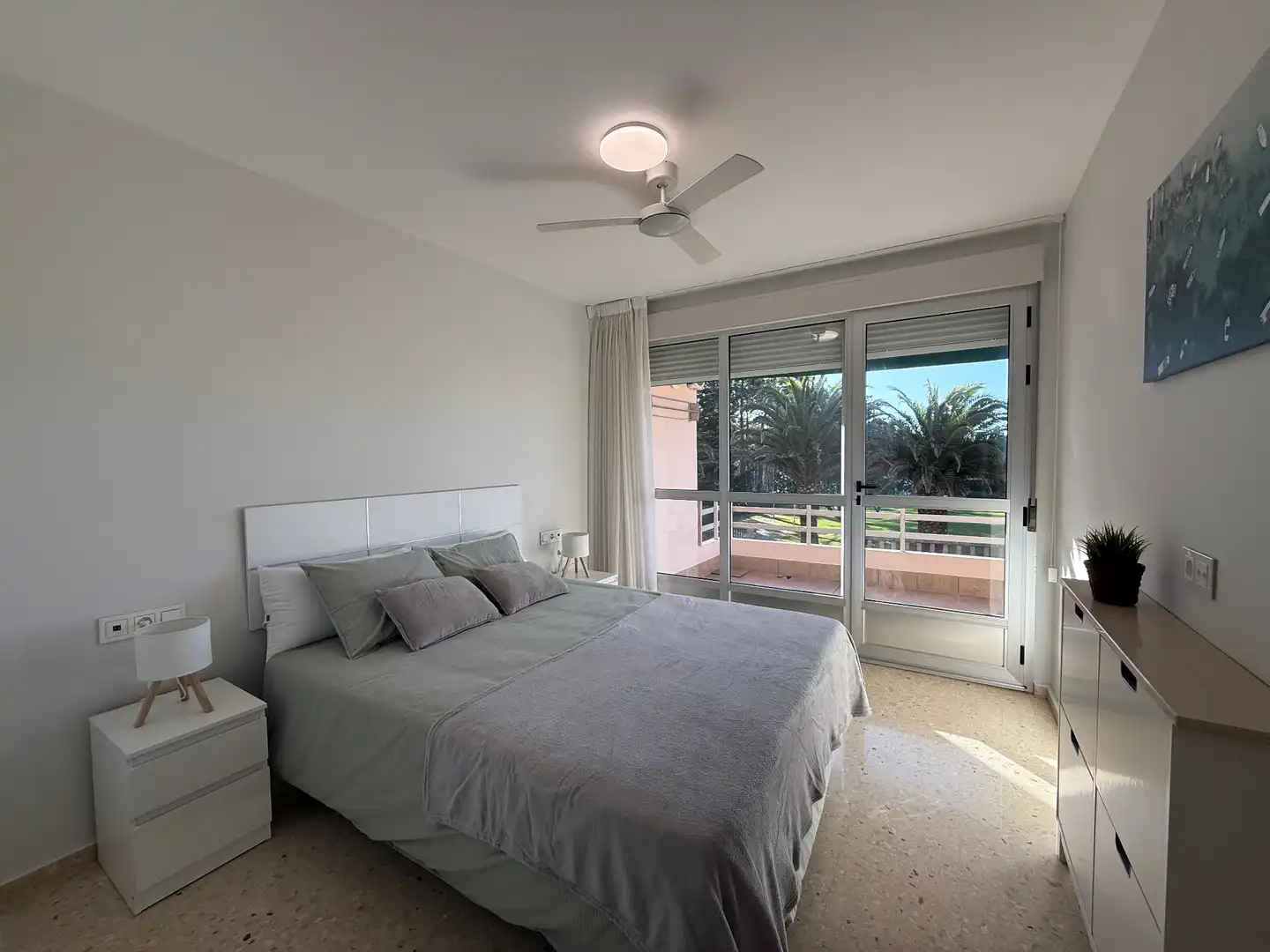 Bedroom of Apartments for rent in O Grove    with Terrace, Furnished and Oven