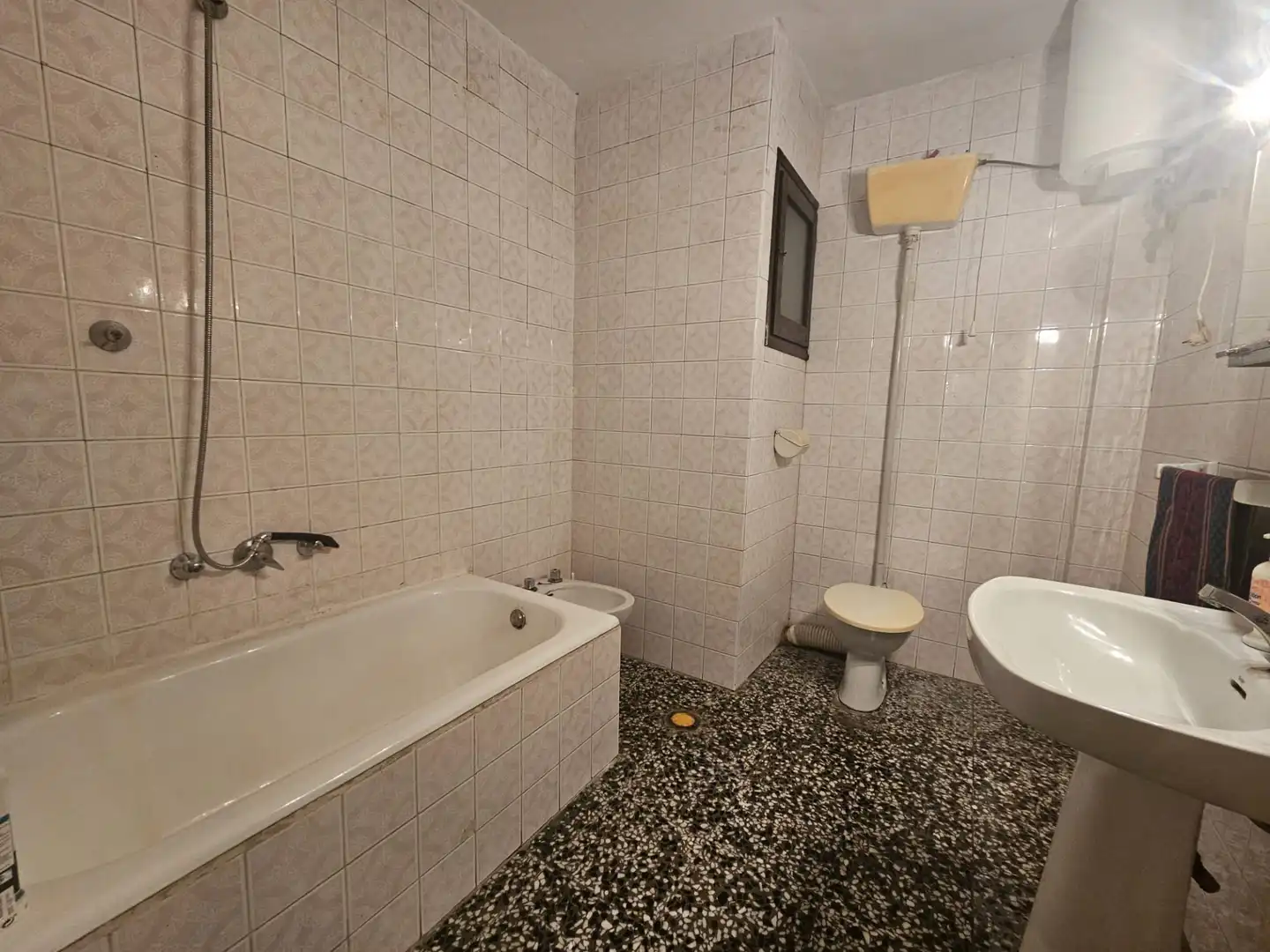 Baño de Piso en venta en Castellón de la Plana / Castelló de la Plana con Trastero, Amueblado y Horno