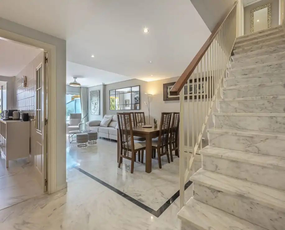 Wohnung mit Terrasse zum Verkauf in Río Real - Los Monteros, imagen 8