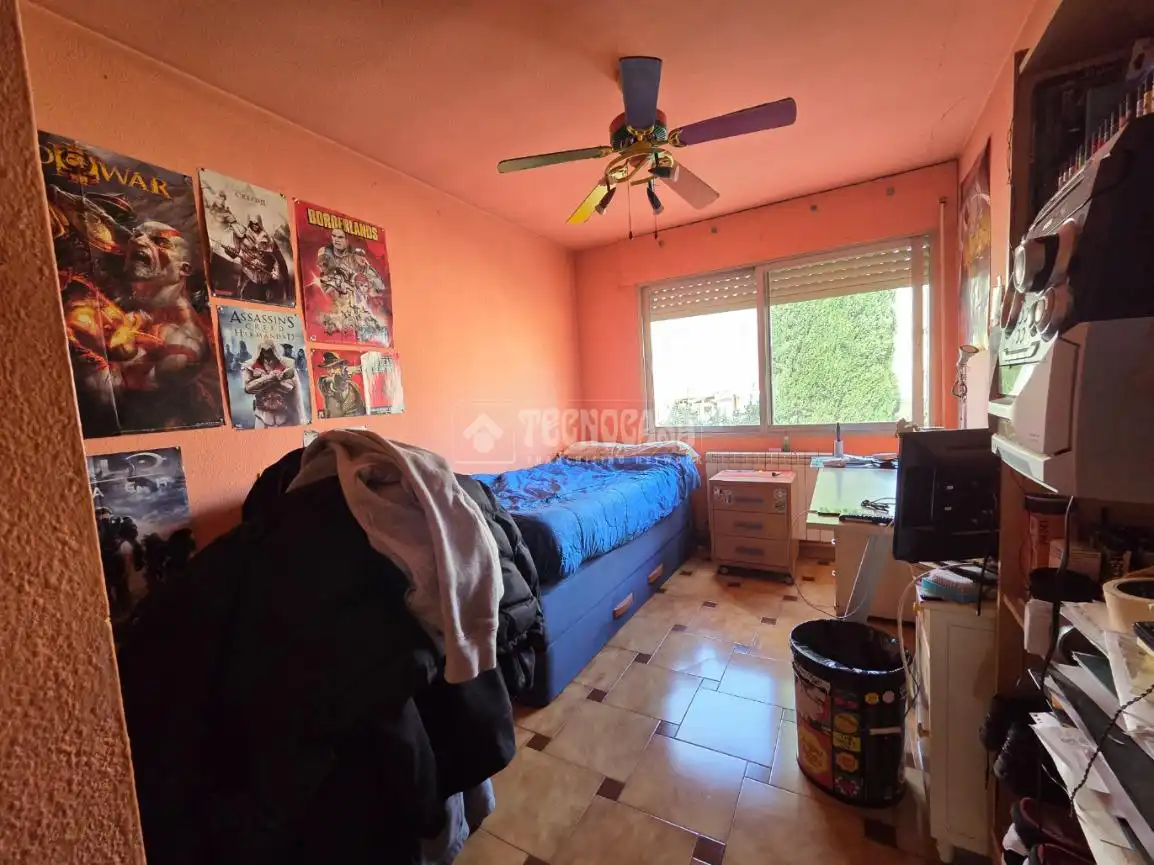 Bedroom of Detached homes for sale in Velilla de San Antonio  with Heating, Private garden and Terrace