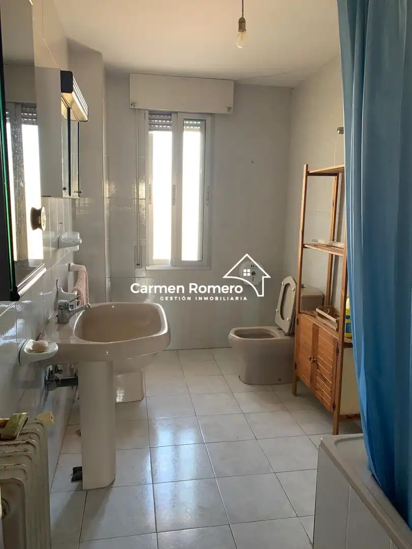 Baño de Piso en venta en Calzada de Valdunciel con Calefacción, Terraza y Balcón