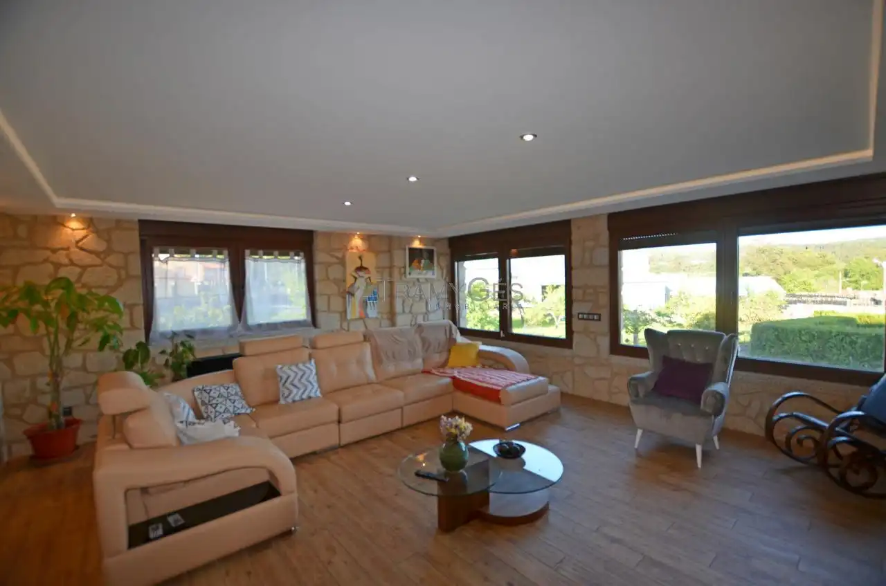 Villa mit Terrasse zum Verkauf in RUA DO MORAN, imagen 35