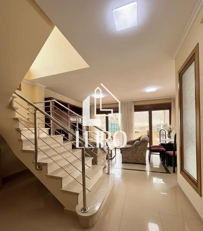 Sala de estar de Casa o chalet en venta en Vilagarcía de Arousa con Calefacción, Terraza y Trastero