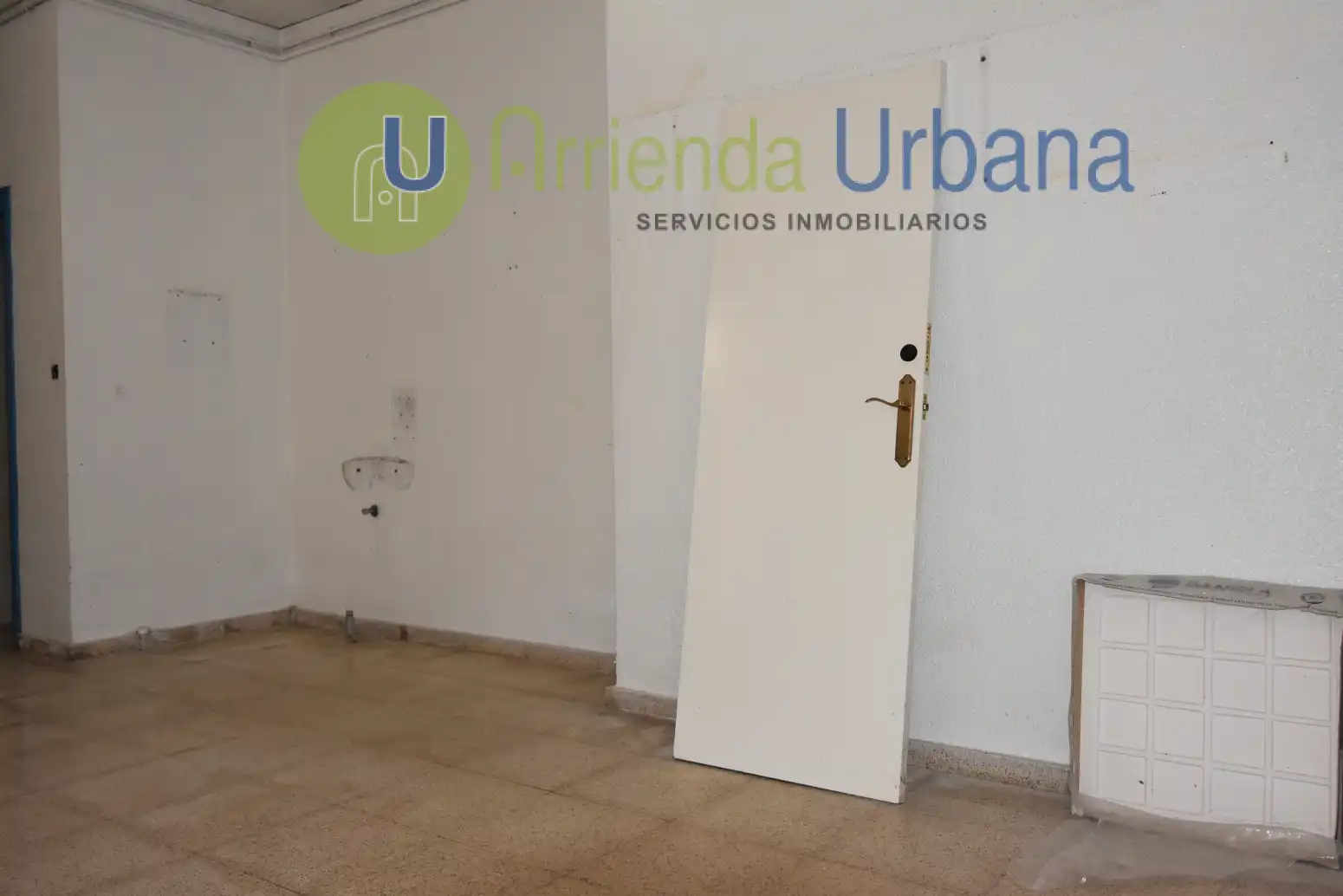 Commercial properties for sale in CL JARDINES, Centro