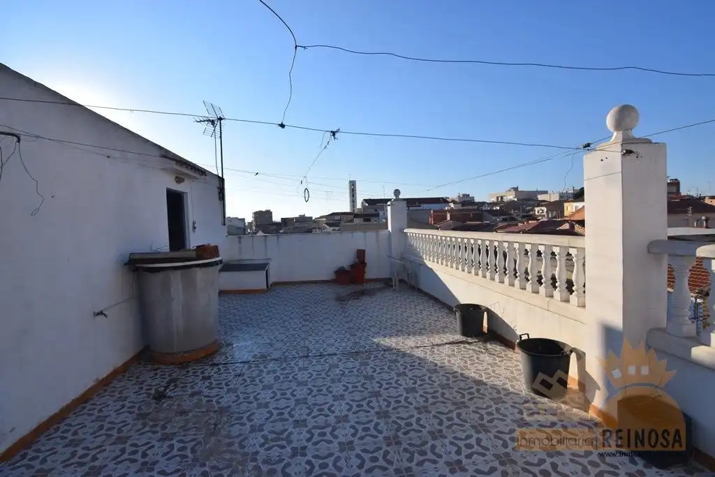 Terrassa de Casa o xalet en venda en Casco Urbano